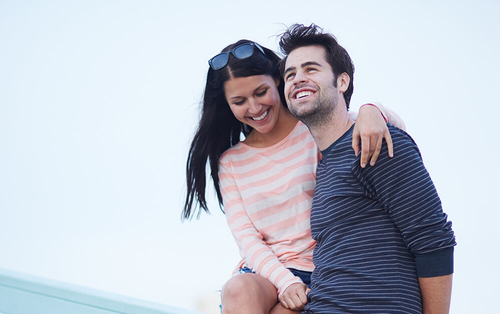 romantic-couple-on-beach-2025-04-01-01-30-01-utc (1)
